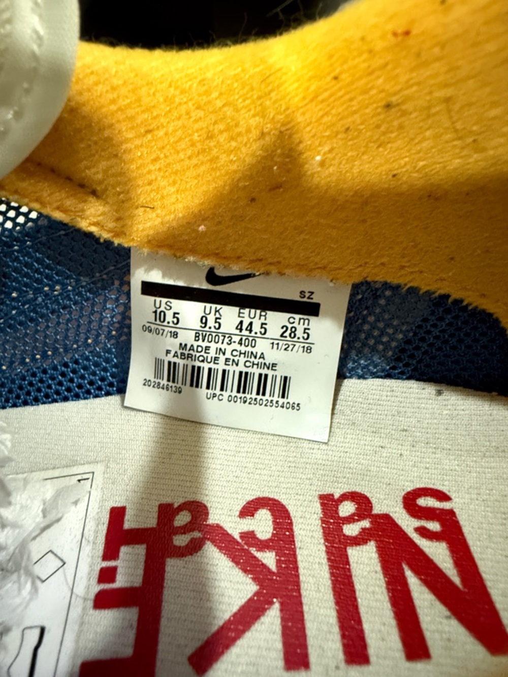 sacai × Nike LDWaffle 'Varsity Blue' - Picture 6 of 15